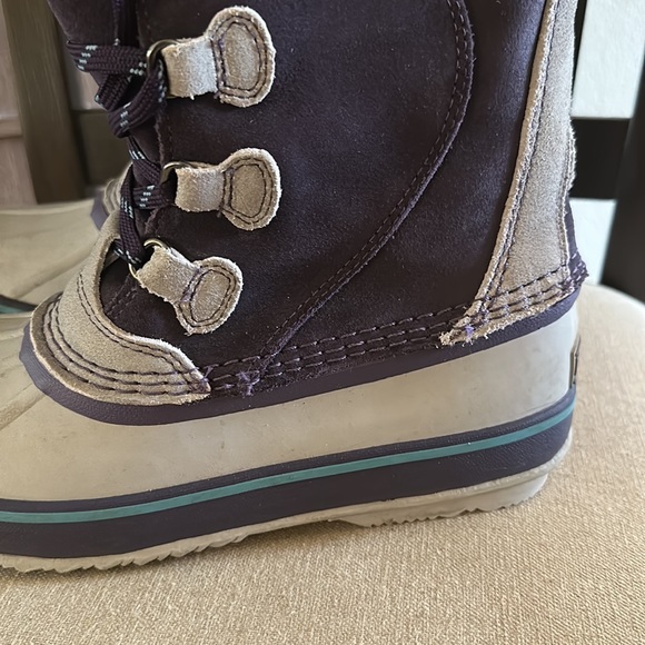 LL Bean Women’s Suede Lace Up Lined Snow Boots Purple Gray Size 7 - Picture 3 of 13